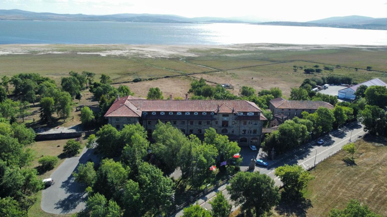 Balneario De Corconte Hotell Cabanas de Virtus Eksteriør bilde