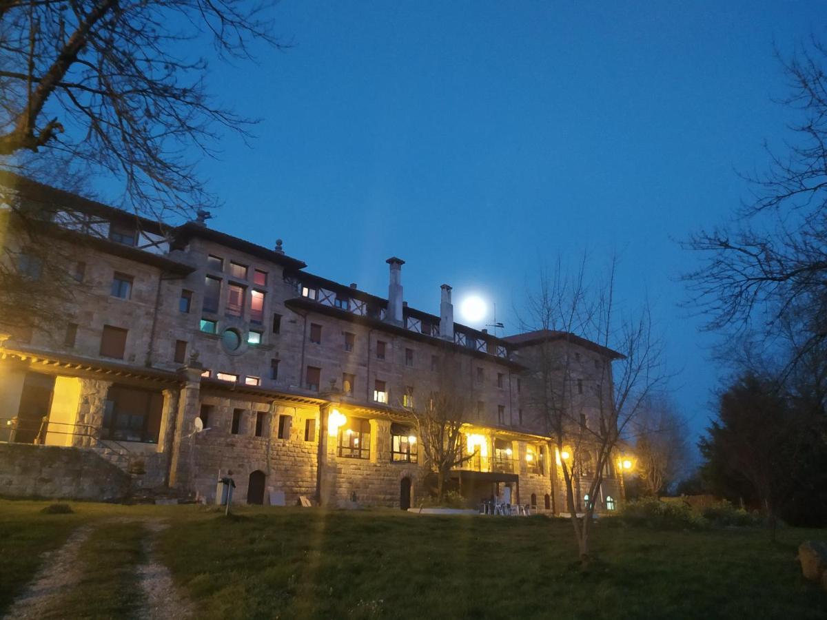 Balneario De Corconte Hotell Cabanas de Virtus Eksteriør bilde
