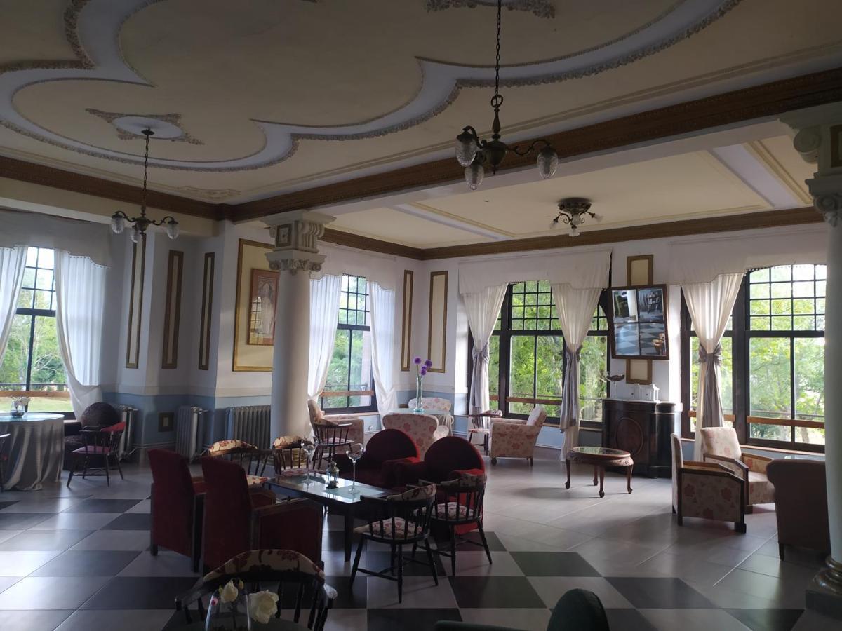 Balneario De Corconte Hotell Cabanas de Virtus Eksteriør bilde
